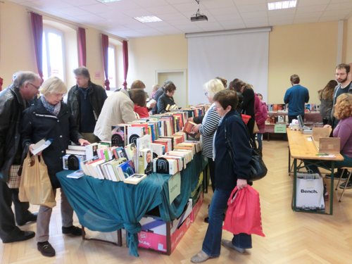 2015_10_18_flohmarkt_verkauf (1).jpg